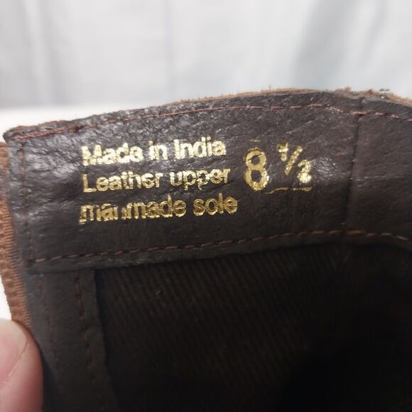 Very Volatile booties Women 8.5 brown genuine suede embroidered ankle boot Retro - Picture 6 of 7